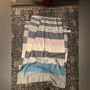 Unisex winter scarf from Gap